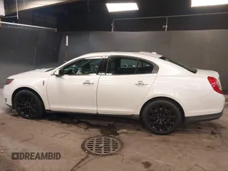 2013 Lincoln MKS с VIN 1LNHL9EK3DG615529, выставлен на аукционе IAAI как лот 42288732 с пробегом 135 876 миль миль и . История ставок и продаж доступна на DreamBid. Изображение 14.
