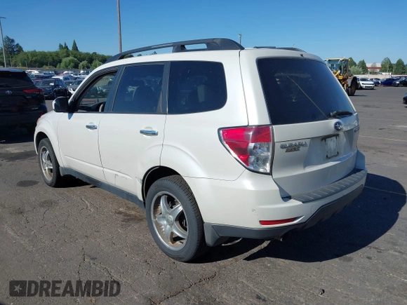 2009 Subaru Forester X Limited with VIN JF2SH64629H742953, listed as a IAAI auction lot 42758303 with 216,974 mi miles and . Bid and sale history available at DreamBid. Image 3.