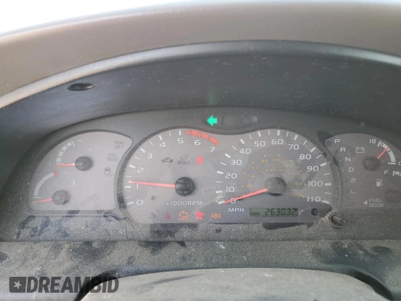 2003 Toyota Sequoia SR5 with VIN 5TDZT34A33S161107, listed as a Copart auction lot 55213875 with 263,032 mi miles and Clean Title. Bid and sale history available at DreamBid. Image 9.