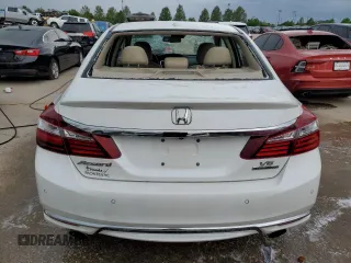 2017 Honda Accord Touring with VIN 1HGCR3F91HA009968, listed as a Copart auction lot 55858414 with 133,083 mi miles and Salvage title. Bid and sale history available at DreamBid. Image 6.