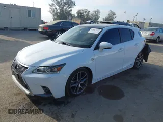 2016 Lexus CT 200h z VIN JTHKD5BH6G2261787, wystawiony jako IAAI lot #42667277 z przebiegiem 152 082 mil mil oraz . Historia ofert i sprzedaży dostępna na DreamBid. Obrazek 2.