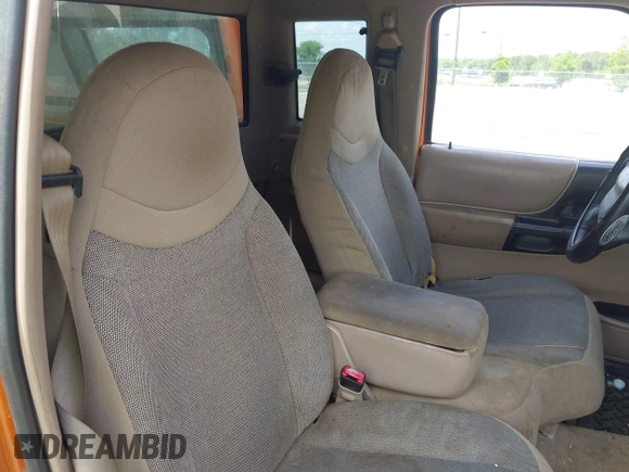 2000 Ford Ranger XLT with VIN 1FTZR15X2YTA80873, listed as a IAAI auction lot 42142006 with 270,755 mi miles and . Bid and sale history available at DreamBid. Image 8.