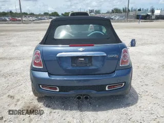 2011 MINI Convertible S with VIN WMWZP3C50BTX83220, listed as a Copart auction lot 61590205 with 80,979 mi miles and Salvage title. Bid and sale history available at DreamBid. Image 6.
