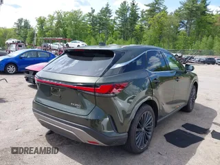 2025 Lexus RX 350 z VIN 2T2BAMCA7SC098174, wystawiony jako IAAI lot #42294965 z przebiegiem 3 845 mil mil oraz . Historia ofert i sprzedaży dostępna na DreamBid. Obrazek 4.