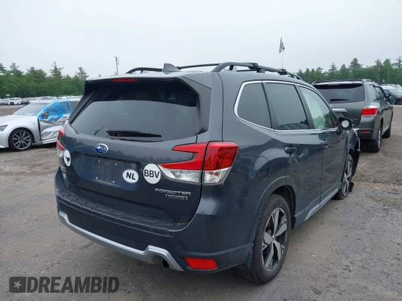 2021 Subaru Forester Touring z VIN JF2SKAXC8MH477969, wystawiony jako IAAI lot #42461540 z przebiegiem 29 143 mil mil oraz . Historia ofert i sprzedaży dostępna na DreamBid. Obrazek 4.