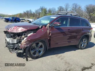 2018 Toyota Highlander Limited z VIN 5TDDZRFH4JS498761, wystawiony jako Copart lot #55915185 z przebiegiem 61 244 mil mil oraz Szkoda całkowita • Salvage title. Historia ofert i sprzedaży dostępna na DreamBid. Obrazek 1.