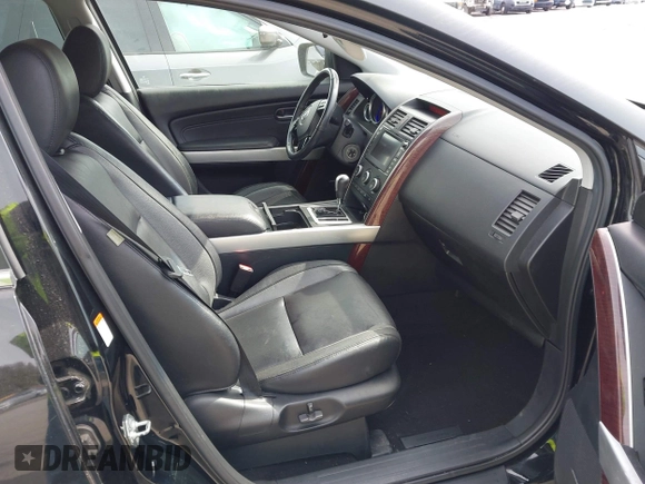 2008 Mazda CX-9 Sport with VIN JM3TB38V080164070, listed as a IAAI auction lot 41762121 with 112,400 mi miles. Bid and sale history available at carsss.com. Image 5.