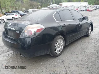 2009 Nissan Altima 2.5 with VIN 1N4AL21E79N475765, listed as a IAAI auction lot 41981601 with 189,198 mi miles. Bid and sale history available at carsss.com. Image 4.