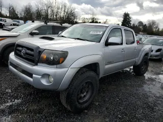 2007 Toyota Tacoma z VIN 5TEMU52NX7Z371642, wystawiony jako Copart lot #45928575 z przebiegiem 221 028 mil mil oraz Szkoda całkowita • Salvage title. Historia ofert i sprzedaży dostępna na DreamBid. Obrazek 1.