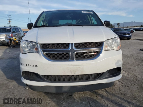 2018 Dodge Grand Caravan SE with VIN 2C7WDGBG9JR243222, listed as a Copart auction lot 49268675 with 240,456 mi miles and Clean Title. Bid and sale history available at DreamBid. Image 5.