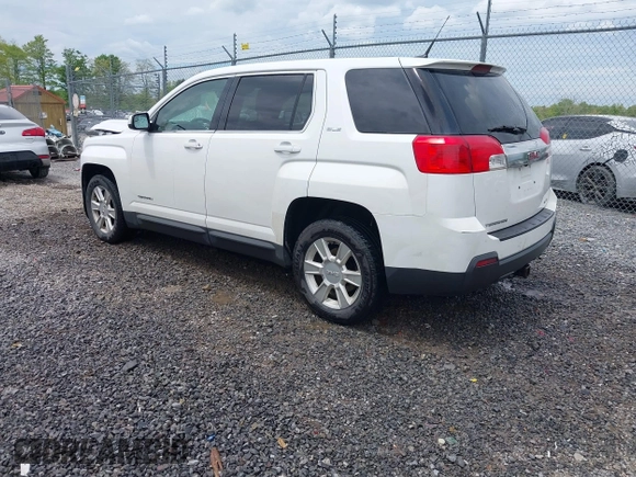 2013 GMC Terrain SLE z VIN 2GKFLREK0D6123010, wystawiony jako IAAI lot #42215867 z przebiegiem 284 078 mil mil oraz . Historia ofert i sprzedaży dostępna na DreamBid. Obrazek 3.
