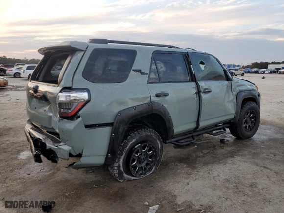 2022 Toyota 4Runner TRD Off Road with VIN JTEPU5JR5N6071613, listed as a Copart auction lot 44065345 with 19,241 mi miles and Non Repairable. Bid and sale history available at carsss.com. Image 3.