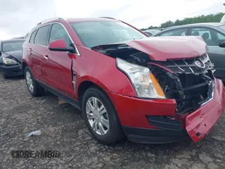 2010 Cadillac SRX Luxury Collection z VIN 3GYFNAEY1AS536993, wystawiony jako IAAI lot #42212456 z przebiegiem 108 796 mil mil oraz . Historia ofert i sprzedaży dostępna na DreamBid. Obrazek 1.