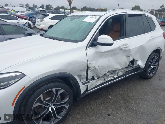 2021 BMW X5 sDrive40i with VIN 5UXCR4C03M9F24817, listed as a IAAI auction lot 41512172 with 54,867 mi miles. Bid and sale history available at carsss.com. Image 6.