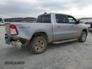 2019 Ram 1500 Big Horn z VIN 1C6SRFFT2KN812531, wystawiony jako Copart lot #51213075 z przebiegiem 134 488 mil mil oraz Szkoda całkowita • Salvage title. Historia ofert i sprzedaży dostępna na DreamBid. Obrazek 3.