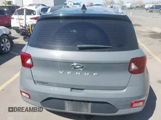 2022 Hyundai Venue SEL with VIN KMHRC8A34NU193027, listed as a IAAI auction lot 42003432 with 16,393 mi miles and . Bid and sale history available at DreamBid. Image 17.