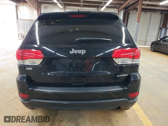 2018 Jeep Grand Cherokee Laredo E with VIN 1C4RJEAG9JC338428, listed as a Copart auction lot 52110635 with 88,137 mi miles and Salvage title. Bid and sale history available at DreamBid. Image 6.
