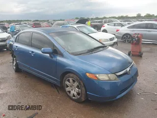 2006 Honda Civic LX z VIN 1HGFA16526L115689, wystawiony jako IAAI lot #42159777 z przebiegiem 165 763 mil mil oraz . Historia ofert i sprzedaży dostępna na DreamBid. Obrazek 1.