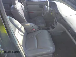 2002 Buick Regal GS с VIN 2G4WF551121109464, выставлен на аукционе IAAI как лот 41695972 с пробегом Не указан миль и . История ставок и продаж доступна на DreamBid. Изображение 5.