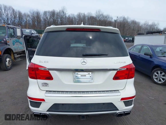2015 Mercedes-Benz GL-Class GL 63 AMG with VIN 4JGDF7EE3FA486234, listed as a IAAI auction lot 41771766 with 146,400 mi miles. Bid and sale history available at carsss.com. Image 16.