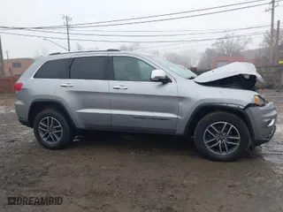 2019 Jeep Grand Cherokee Limited X with VIN 1C4RJFBG1KC846835, listed as a IAAI auction lot 41434995 with 23,106 mi miles. Bid and sale history available at carsss.com. Image 13.