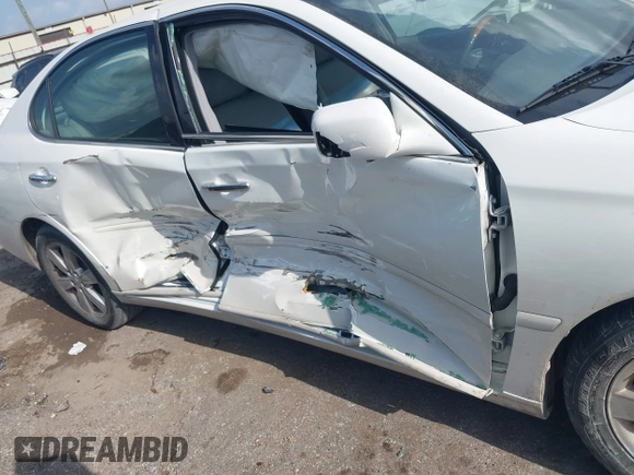 2005 Lexus ES 350 with VIN JTHBA30G555084023, listed as a IAAI auction lot 42701562 with 66,740 mi miles and . Bid and sale history available at DreamBid. Image 6.