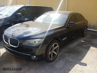 2012 BMW 7 Series 750Li xDrive with VIN WBAKC8C58CC435970, listed as a Copart auction lot 53962815 with 129,273 mi miles and Clean Title. Bid and sale history available at carsss.com. Image 2.