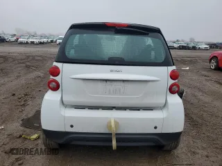 2015 Smart fortwo Passion with VIN WMEEJ3BA3FK791701, listed as a Copart auction lot 86552704 with 27,313 mi miles and Salvage Title. Bid and sale history available at DreamBid. Image 6.