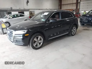 2018 Audi Q5 Premium Plus with VIN WA1BNAFY9J2144269, listed as a IAAI auction lot 41944327 with 83,867 mi miles. Bid and sale history available at carsss.com. Image 2.