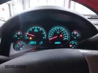 2010 GMC Sierra 1500 Denali z VIN 3GTRKXE20AG272226, wystawiony jako IAAI lot #41958283 z przebiegiem 244 627 mil mil oraz . Historia ofert i sprzedaży dostępna na DreamBid. Obrazek 7.