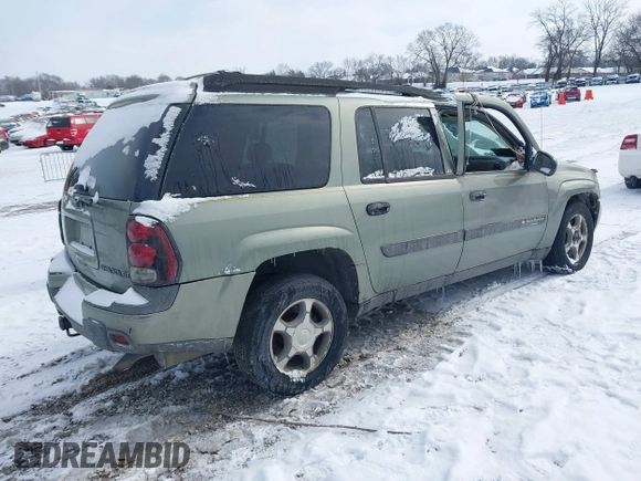 2004 Chevrolet TrailBlazer EXT LT with VIN 1GNET16S246106682, listed as a IAAI auction lot 41552215 with 250,507 mi miles. Bid and sale history available at carsss.com. Image 4.