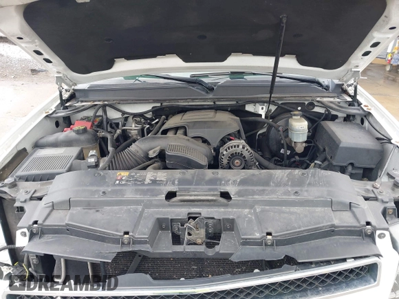 2013 Chevrolet Tahoe LT with VIN 1GNSKBE05DR293054, listed as a IAAI auction lot 41955877 with 192,474 mi miles and . Bid and sale history available at DreamBid. Image 10.