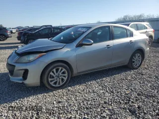 2013 Mazda 3 i Touring z VIN JM1BL1V73D1819578, wystawiony jako Copart lot #51981125 z przebiegiem 195 382 mil mil oraz Szkoda całkowita • Salvage title. Historia ofert i sprzedaży dostępna na DreamBid. Obrazek 1.
