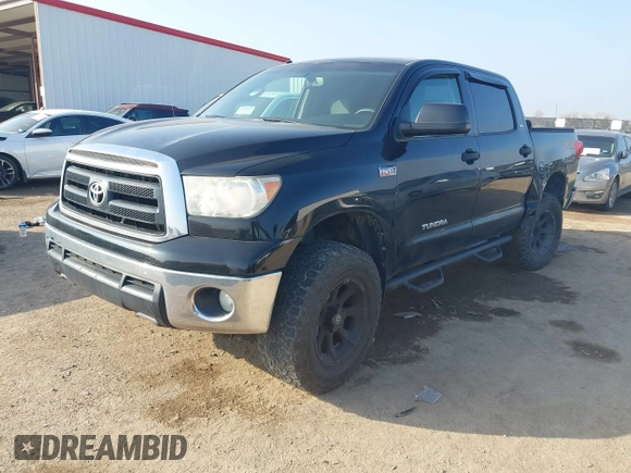 2013 Toyota Tundra 4WD Truck with VIN 5TFDW5F12DX318714, listed as a IAAI auction lot 41516584 with 1 mi miles. Bid and sale history available at carsss.com. Image 2.