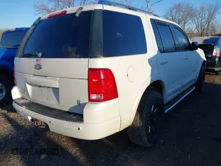 2004 Ford Explorer Limited z VIN 1FMDU75W64ZA84947, wystawiony jako IAAI lot #41775189 z przebiegiem 226 126 mil mil oraz . Historia ofert i sprzedaży dostępna na DreamBid. Obrazek 4.