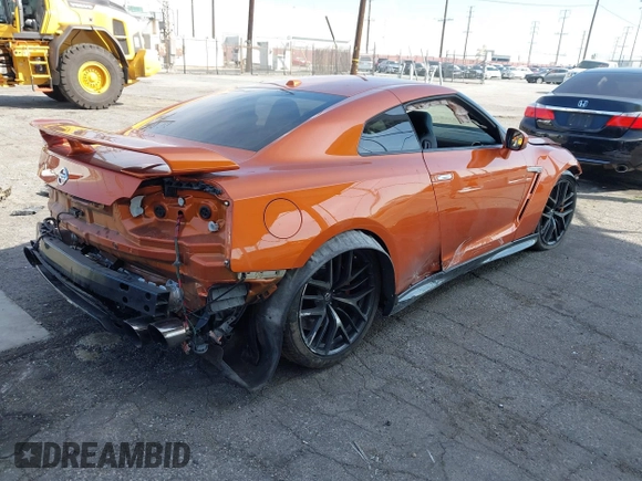 2017 Nissan GT-R Premium с VIN JN1AR5EF2HM820365, выставлен на аукционе IAAI как лот 41594390 с пробегом Не указан миль и . История ставок и продаж доступна на DreamBid. Изображение 4.