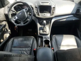 2016 Ford Escape SE with VIN 1FMCU9GX0GUB10621, listed as a Copart auction lot 53672175 with 152,099 mi miles and Clean Title. Bid and sale history available at carsss.com. Image 8.