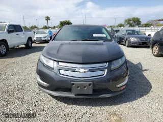 2015 Chevrolet Volt with VIN 1G1RD6E48FU131178, listed as a Copart auction lot 52886555 with 125,730 mi miles and Salvage Title. Bid and sale history available at carsss.com. Image 5.