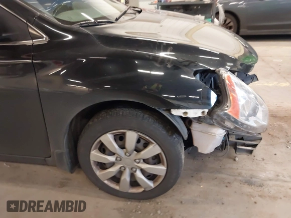 2015 Nissan Sentra S with VIN 3N1AB7AP0FY319869, listed as a IAAI auction lot 41844863 with 144,682 mi miles. Bid and sale history available at carsss.com. Image 16.