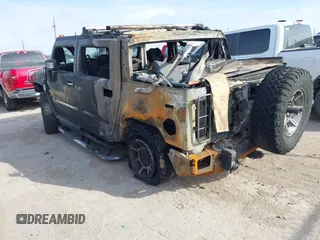 2007 Hummer H2 SUT with VIN 5GRGN22U97H111474, listed as a IAAI auction lot 41285467 with Not Provided miles. Bid and sale history available at carsss.com. Image 3.