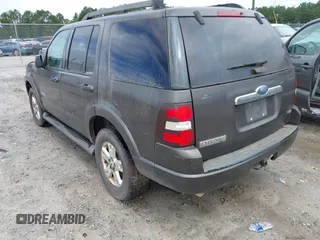 2007 Ford Explorer XLT with VIN 1FMEU63E37UA69638, listed as a IAAI auction lot 42458963 with 235,912 mi miles and . Bid and sale history available at DreamBid. Image 3.