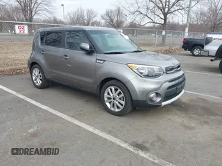 2019 Kia Soul + with VIN KNDJP3A55K7679656, listed as a IAAI auction lot 41804151 with 62,910 mi miles. Bid and sale history available at carsss.com. Image 1.
