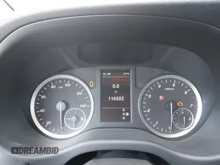2020 Mercedes-Benz Metris Cargo z VIN WD3PG2EA2L3674302, wystawiony jako IAAI lot #42314117 z przebiegiem 116 502 mil mil oraz . Historia ofert i sprzedaży dostępna na DreamBid. Obrazek 7.