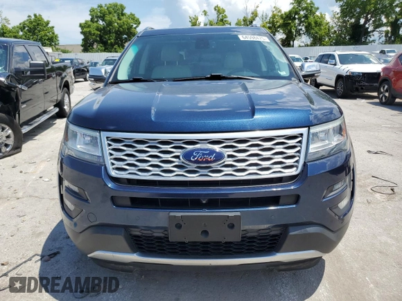 2016 Ford Explorer Platinum z VIN 1FM5K8HT8GGD13257, wystawiony jako Copart lot #64598475 z przebiegiem 95 499 mil mil oraz Szkoda całkowita • Salvage title. Historia ofert i sprzedaży dostępna na DreamBid. Obrazek 5.