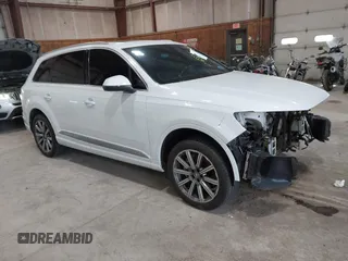 2017 Audi Q7 Premium Plus z VIN WA1LAAF76HD044846, wystawiony jako IAAI lot #42213407 z przebiegiem 105 695 mil mil oraz . Historia ofert i sprzedaży dostępna na DreamBid. Obrazek 1.