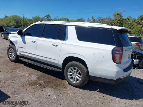 2022 Chevrolet Suburban LT with VIN 1GNSKCKDXNR247122, listed as a IAAI auction lot 41837555 with 77,954 mi miles. Bid and sale history available at carsss.com. Image 3.