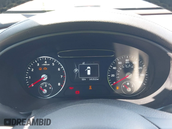 2016 Kia Sorento LX with VIN 5XYPGDA30GG154142, listed as a IAAI auction lot 41899356 with 141,312 mi miles. Bid and sale history available at carsss.com. Image 7.