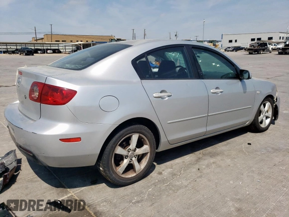 2005 Mazda 3 i with VIN JM1BK32F351347622, listed as a Copart auction lot 53729205 with 205,194 mi miles and Salvage Title. Bid and sale history available at DreamBid. Image 3.