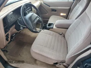 1994 Ford Explorer Eddie Bauer z VIN 1FMDU34X3RUC19020, wystawiony jako Copart lot #79036644 z przebiegiem 423 988 mil mil oraz Szkoda całkowita • Salvage title. Historia ofert i sprzedaży dostępna na DreamBid. Obrazek 7.