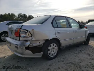2000 Honda Civic VP with VIN 2HGEJ6617YH594343, listed as a Copart auction lot 44525075 with 70,636 mi miles and Clean Title. Bid and sale history available at carsss.com. Image 3.